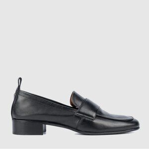 Aquatalia Shivani Black Italian Leather Loafer - Size 8.5 (like new)